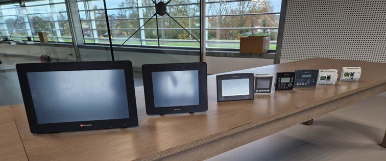 Success Story : innovatieve besturingstechniek met Unitronics voor de agrarische sector